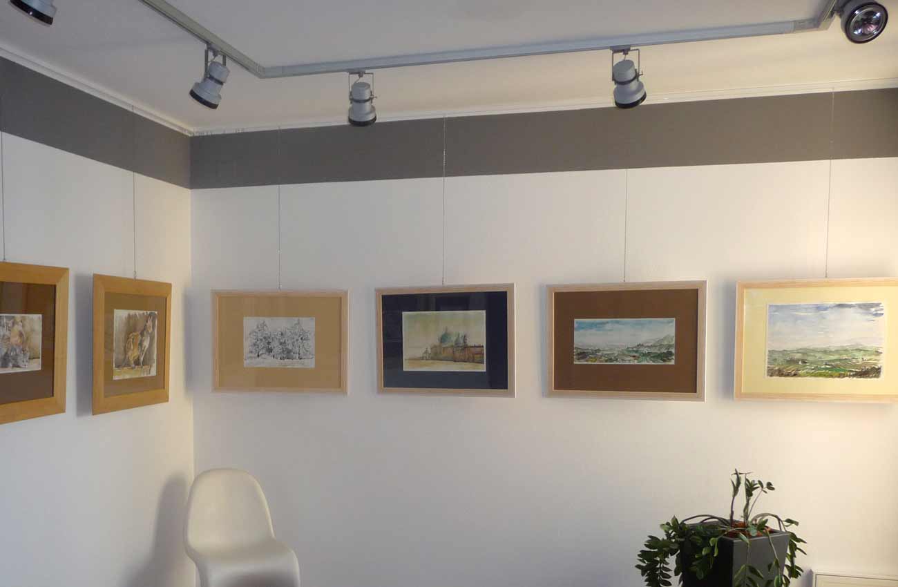 esposizione opere arte interno studio